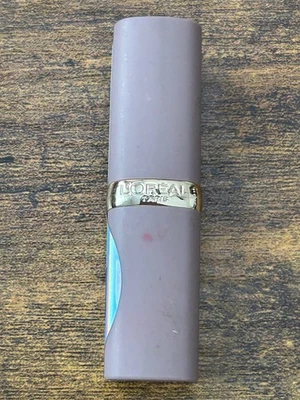 L'Oreal Paris Colour Riche Ultra Matte Lipstick 987 Radical Rosewood RARE HTF - Image 1 of 3