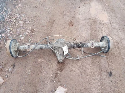 Rear Axle Assy 133,116mi  3.73 Gear Ratio from 2008 Toyota Tacoma 4x4 11589350 Foto 1 de 4