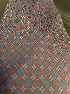 Corbata geométrica LANVIN Paris diseño grisáceo púrpura rojo y gris claro Foto 1 de 4