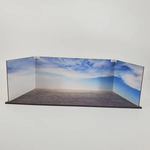 Model Car Diorama Wood Display 1:18 1:24 1:32 1:43 1:64 Beach Blue Cloudy Sky - Picture 1 of 8