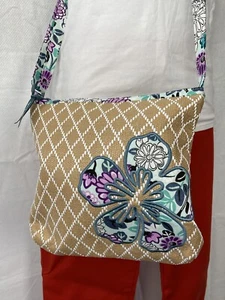 Cartera Bandolera Vera Bradley Playa Paja Floral Penélope’s Garden Flower - Imagen 1 de 11