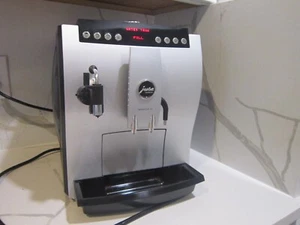 Jura Impressa Z5 One Touch Super Automatic Espresso Coffee Machine - Picture 1 of 10