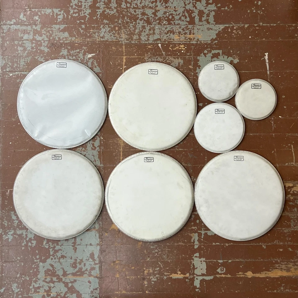 Juego de 8 cabezales de batería vintage Slingerland recubiertos blancos/blancos lisos, 18/10/8 pulgadas Foto 1 de 1