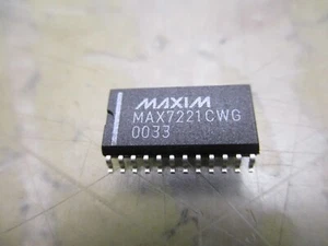 Lote de 8 circuitos integrados de controlador de pantalla Maxim MAX7221CWG [4*B-75] - Imagen 1 de 3
