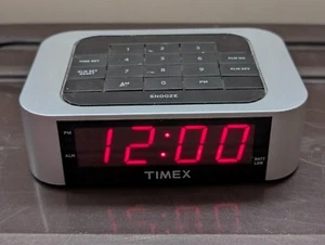 Timex T123S Alarm Clock LED Display Silver Good Condition Tested, Works - Picture 1 of 7
