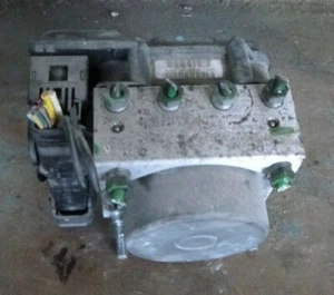 Nissan Micra K12 07-9/10 ABS Pump 47660 4V00A - Picture 1 of 3