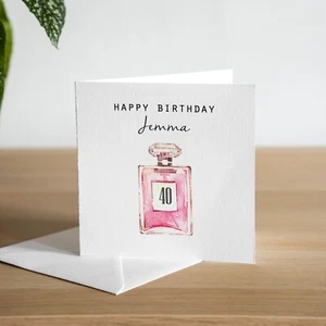 Tarjeta de cumpleaños 21 personalizada hecha a mano para su hermana amiga perfume vintage - Imagen 1 de 2