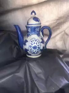 Three Hands Corp. Blue And White Ceramic Teapot 7 1/2" H X 6" W - Picture 1 of 4