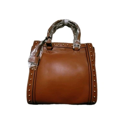 Bolso Bandolera Kensie de Cuero con Cabezales de Uñas TOTALMENTE NUEVO Nunca Usado Correa Incluida Foto 1 de 3