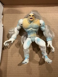 Marvel universe WENDIGO incredible hulk animated toybiz sasquatch white No Tail - Picture 1 of 10