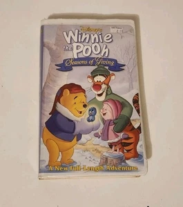 Winnie the Pooh - Seasons of Giving VHS 1999 Clamshell - Picture 1 of 5