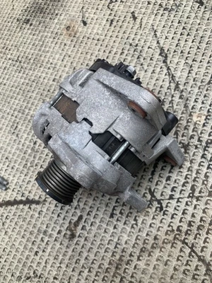 Alternador Renault 0.9 TCe H4B B408 231002854R Clio IV Captur Sandero Micra Etc Foto 1 de 4