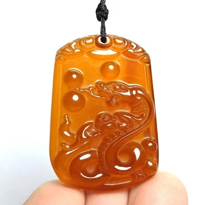 1,7 дюйма старый китайский натуральный красный агат резьба летучая мышь змея статуя ожерелье кулон - Изображение 1 из 4