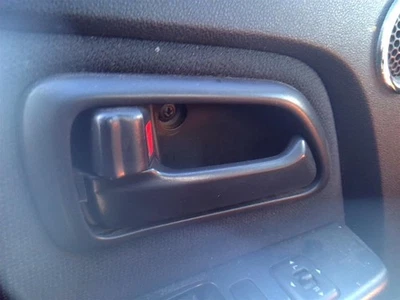 Maçaneta interna Colorado 2007 30216845 - Imagem 1 de 4