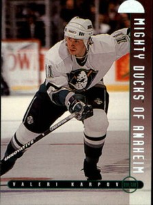 1995-96 Leaf Hockey #80 Valeri Karpov