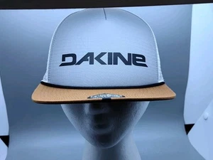 Dakine Traveler Trucker Hat Gray Mesh Snapback Brand New NWT - Picture 1 of 12