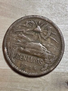 Mexico 20 centavos coin, 1944. KM# 439, bronze. Teotihuacan btw 2 volcanos. - Picture 1 of 4