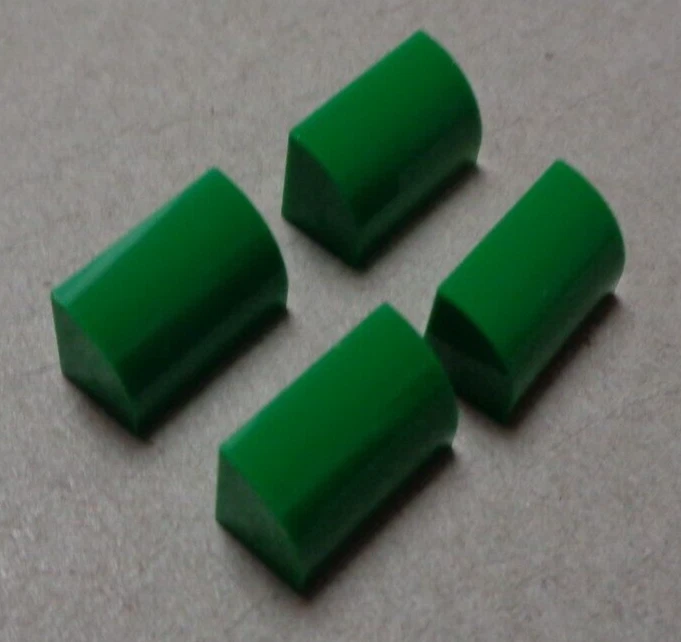 LEGO 37352 - 6270719 Brick 1x2x1 No Studs Curved Top Dark Green x4 - Image 1 of 1