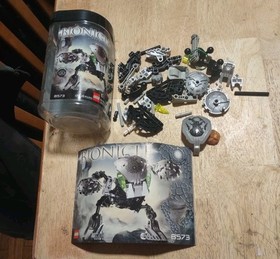LEGO BIONICLE: Nuhvok-Kal (8573) Complete With Instructions