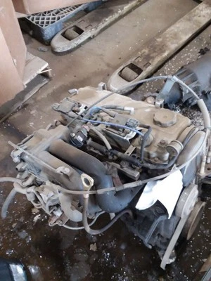 Bomba de refrigerante 2,4 L 4 cilindros compatible con 00-05 ECLIPSE 1997660 Foto 1 de 4