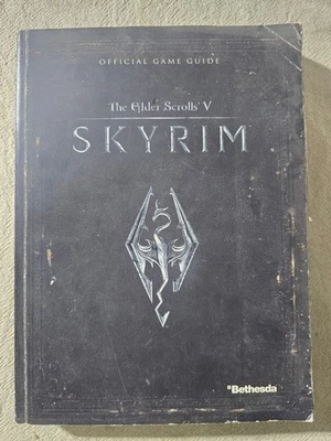 The Elder Scrolls V Skyrim Official Game Guide - Bethesda Paperback - Image 1 of 2