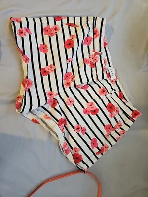 Pantalones Cortos para Mujer ELLE Negro Blanco Rayas Florales Bolsillos Mezcla de Algodón Talla Grande 12 Foto 1 de 4