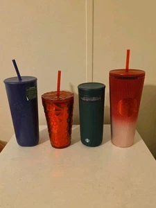 (Lote de 4) Varios vasos Starbucks con tapas  - Imagen 1 de 5
