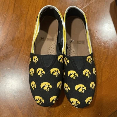 Iowa Hawkeyes Womens Stripe Canvas Shoe Size M (7 /8 ) - Image 1 of 4