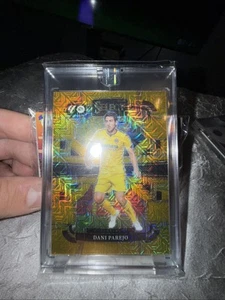 2023-24 Panini Select La Liga Terrace Dani Parejo #98 Gold Mojo Prizm /10 - Bild 1 von 3
