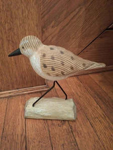 Vintage Wood Look Shorebird/Sandpiper Mounted on Wood Look Driftwood Metal Legs - Picture 1 of 10