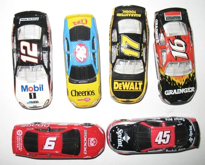Hotwheels 1999-2001 NASCAR 1/64 scale Diecast Lot Of Six Cars Loose - Image 1 of 4