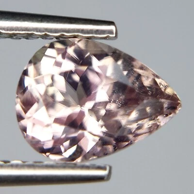 1.39Cts STUNNING PEAR SHAPE NATURAL DIASPORE LOOSE GEMSTONE - Image 1 of 3