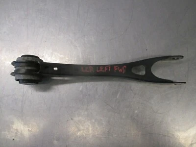 Braço de controle inferior esquerdo P018 BMW I8 2014-2017 33326862409 - Imagem 1 de 4