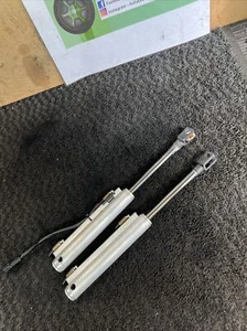 03-12 SAAB 9-3 CONVERTIBLE ROOF HYDRAULIC RAMS FOR THE TONNEAU LID COVER PAIR OF - Picture 1 of 7