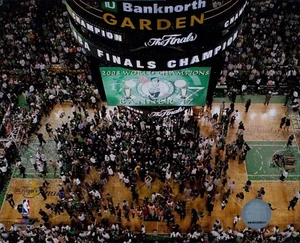 Boston Celtics 2008 Finals Team NBA Licensed Unsigned Glossy 8x10 Photo A5 - Picture 1 of 1