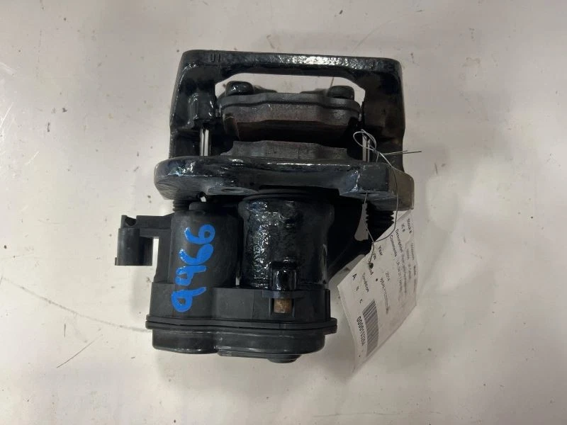 Driver Caliper Rear With Package M Sport Fits 12-19 BMW 640i 744083 - Image 1 of 4