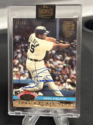 CECIL FIELDER 2021 TOPPS ARCHIVES SIGNATURE SERIES ON CARD AUTOGRAPH /34 TIGERS - Image 1 of 2