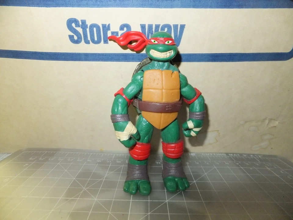 Tortuga Ninja Raphael 4,5" 2012 Foto 1 de 4