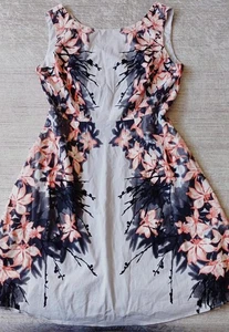 M&S Dress Size 16 floral A line fit flare casual beach Holiday tp52 - Picture 1 of 2