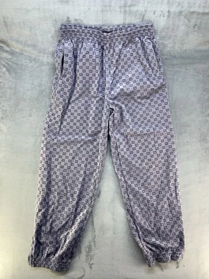 Calça GodBody Track Lounge Wear tamanho 2XL cinza macio prata veludo GG AOP - Imagem 1 de 4