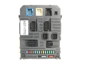PEUGEOT 308 ECU MODULES CONTROLLER BSI BSM BCM 9663798180 - Zdjęcie 1 z 1