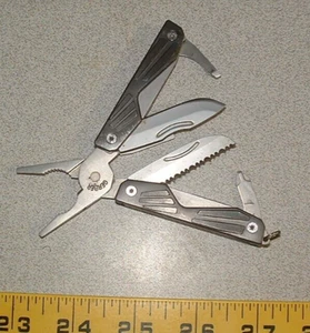 Gerber GB Bear Grylls Multi-Tool Pliers Hunting Camping Pocket knife - Picture 1 of 5