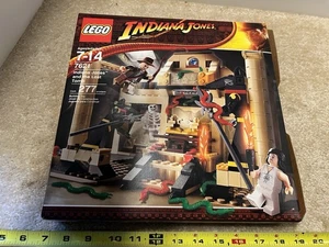 Lego Set 7621, Indiana Jones Jäger des verlorenen Schatzes, Das verlorene Grab. Komplett! - Bild 1 von 6