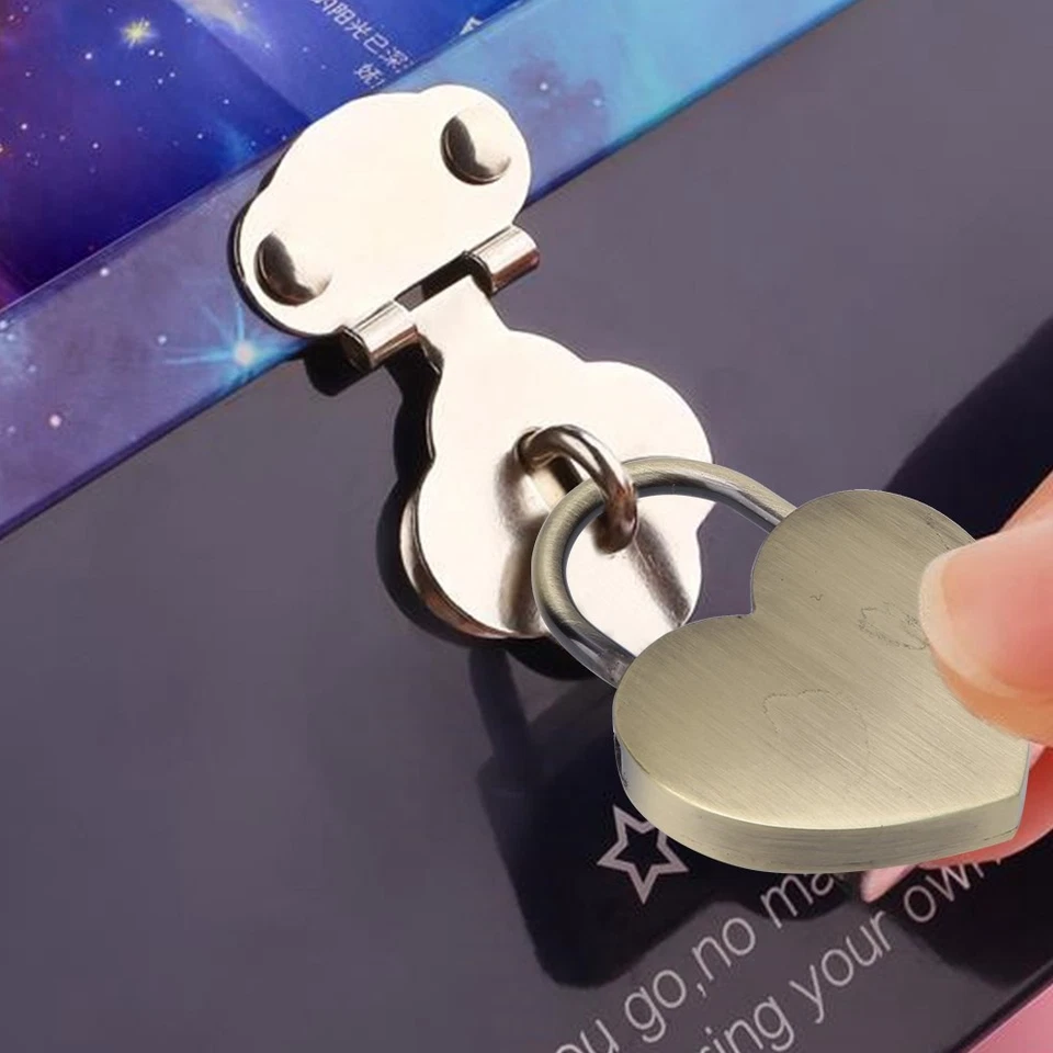 45x59mm Alte Gold 1 Set Herz Schloss Metall Vintage Vorhängeschloss Haushalt D - Bild 1 von 4