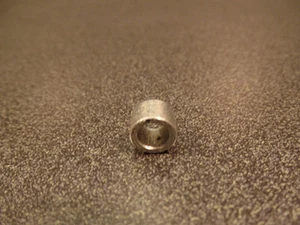 1970 HONDA CB750K0 BRAKE SIDE AIR BOX TOP MOUNTING BRACKET SPACER (C) SANDCAST - Picture 1 of 5