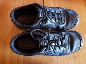 Keen Mens Casual Oxford Shoes Black Leather Rubber Toe Lace Up Size 11 EU 44.5 - Picture 1 of 7