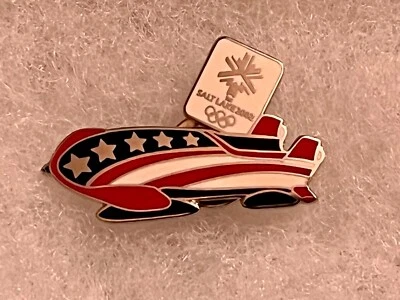 2002 SALT LAKE CITY USA WINTER OLYMPICS BOBSLED PIN - Image 1 of 2
