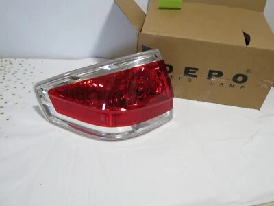 Depo K30-1943L-AC1 Driver Side Left Tail Light for 2009-2011 Ford Focus Foto 1 de 4