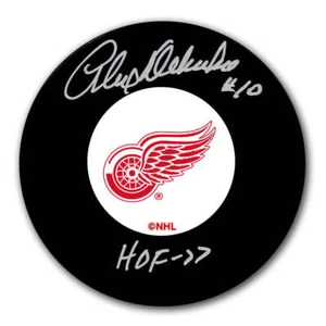 Alex Delvecchio Detroit Red Wings HOF Autographed Puck - Picture 1 of 1