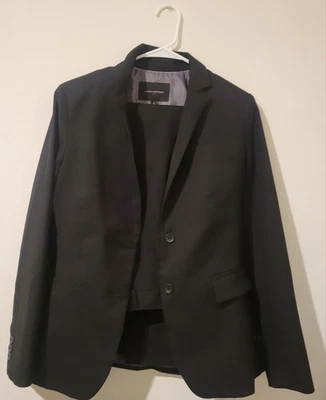  BANANA REPUBLIC 2 PIECE BLAZER/ PANTS SUIT SIZE 8 COLOR BLACK GREAT CONDITION - Image 1 of 2